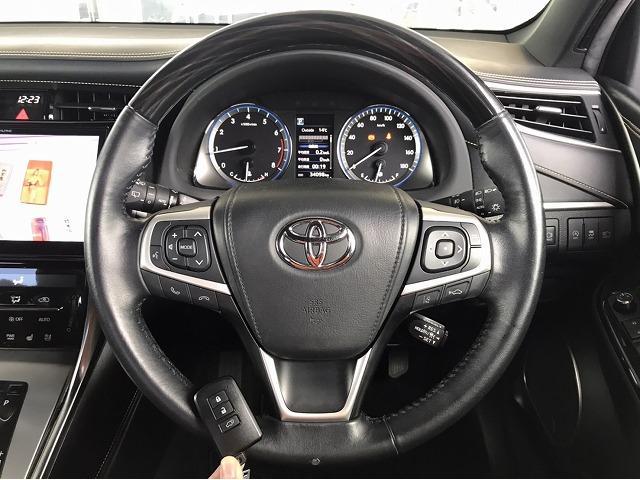 プレミアムメタルアンドレザーパッケージ 社外 10インチ メモリーナビ/シート フルレザー/車線逸脱防止支援システム/電動バックドア/ヘッドランプ HID/ETC/EBD付ABS/横滑り防止装置/アイドリングストップ/TV 革シート 禁煙車(13枚目)
