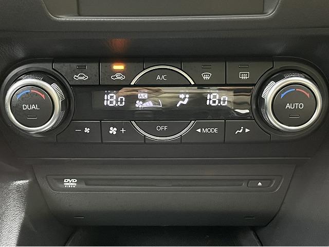 15S 純正 メモリーナビ/ヘッドランプ HID/ETC/EBD付ABS/横滑り防止装置/アイドリングストップ/バックモニター/フルセグTV/エアバッグ 運転席/エアバッグ 助手席/エアバッグ サイド(12枚目)