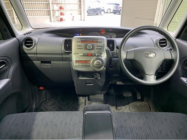 G 電動スライドドア/EBD付ABS/横滑り防止装置/エアバッグ 運転席/エアバッグ 助手席/アルミホイール 純正 14インチ/パワーウインドウ/キーレスエントリー/オートエアコン/パワーステアリング(4枚目)