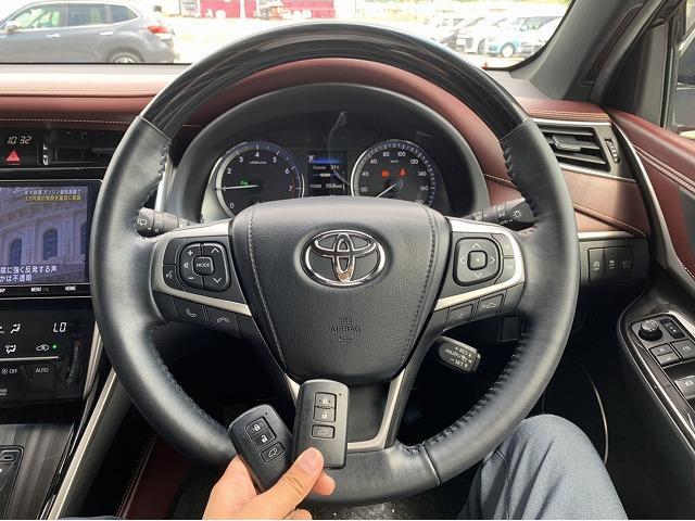 プレミアム 純正 9インチ メモリーナビ/トヨタセーフティセンス/車線逸脱防止支援システム/シート ハーフレザー/電動バックドア/ドライブレコーダー 前後/ヘッドランプ LED/Bluetooth接続/ETC(13枚目)