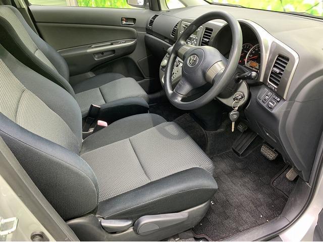 X EBD付ABS/エアバッグ 運転席/エアバッグ 助手席/衝突安全ボディ/パワーウインドウ/キーレスエントリー/オートエアコン/パワーステアリング/盗難防止システム/取扱説明書・保証書/ユーザー買取車(5枚目)