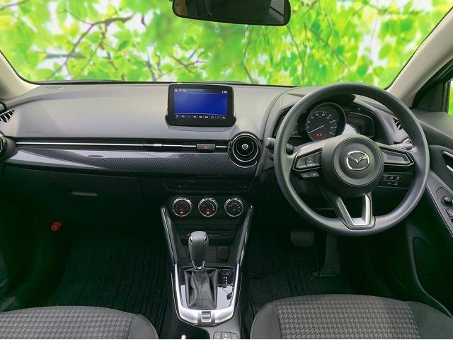 13S 純正 メモリーナビ/衝突安全装置/全方位モニター/ヘッドランプ LED/EBD付ABS/横滑り防止装置/アイドリングストップ/バックモニター/フルセグTV/エアバッグ 運転席/エアバッグ 助手席(4枚目)