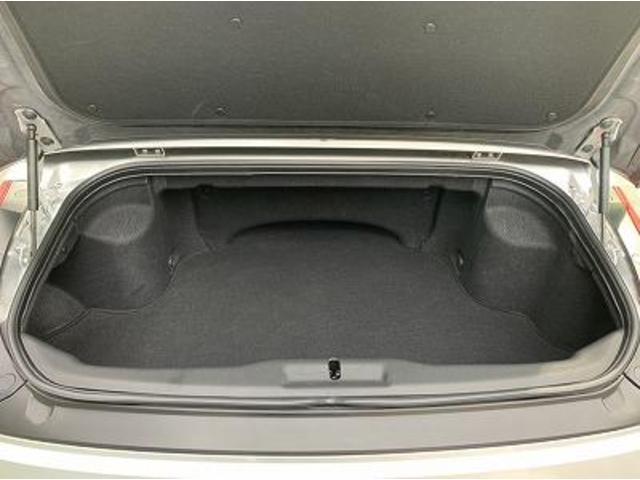 ロードスターバージョンT シートヒーター 前席/ヘッドランプ HID/EBD付ABS/エアバッグ 運転席/エアバッグ 助手席/アルミホイール 純正 18インチ/パワーウインドウ/キーレススタート/オートエアコン 電動シート(8枚目)