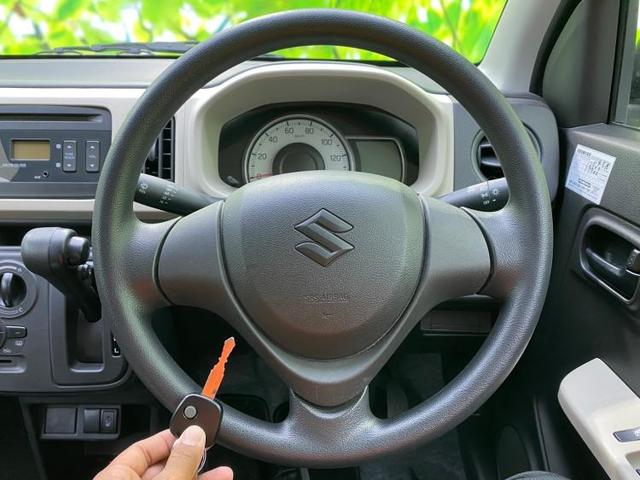 L シートヒーター 運転席/EBD付ABS/横滑り防止装置/アイドリングストップ/エアバッグ 運転席/エアバッグ 助手席/衝突安全ボディ/パワーウインドウ/キーレスエントリー/パワーステアリング/禁煙車(9枚目)