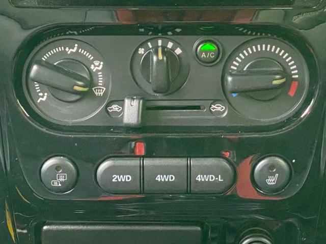 クロスアドベンチャー 純正 メモリーナビ/シートヒーター 運転席/ドライブレコーダー 社外/ETC/ABS/バックモニター/フルセグTV/エアバッグ 運転席/エアバッグ 助手席/アルミホイール 純正 16インチ 4WD(12枚目)