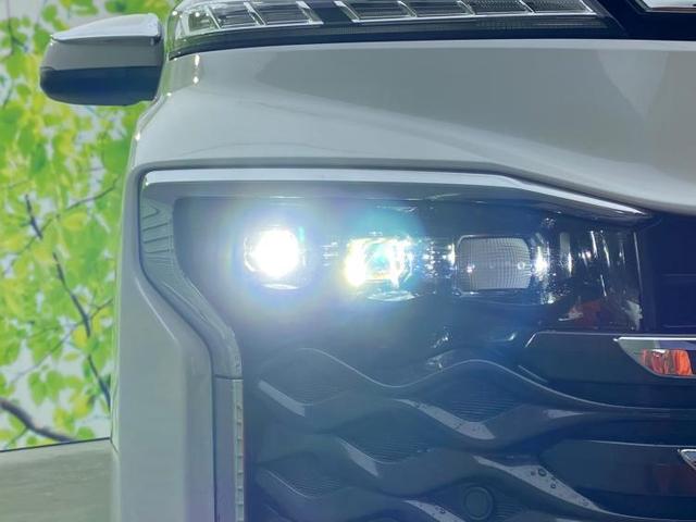 ハイブリッドS-Z 純正 メモリーナビ/フリップダウンモニター 純正 14インチ/トヨタセーフティセンス/両側電動スライドドア/シートヒーター 前席/シート ハーフレザー/電動バックドア/ヘッドランプ LED 禁煙車(17枚目)
