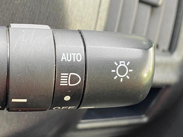Sツーリングセレクション 純正 8インチ メモリーナビ/ヘッドランプ HID/ETC/ABS/フルセグTV/エアバッグ 運転席/エアバッグ 助手席/アルミホイール 純正 17インチ/エンジンスタートボタン/スマートキー 禁煙車(13枚目)