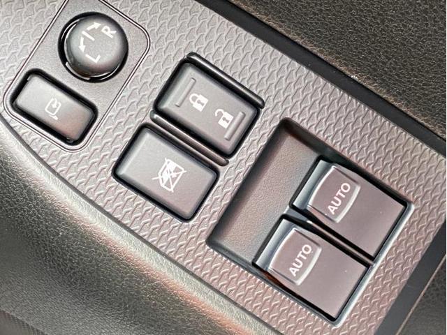 R ヘッドランプ HID/EBD付ABS/横滑り防止装置/エアバッグ 運転席/エアバッグ 助手席/エアバッグ サイド/衝突安全ボディ/アルミホイール 社外 17インチ/パワーウインドウ ワンオーナー(14枚目)