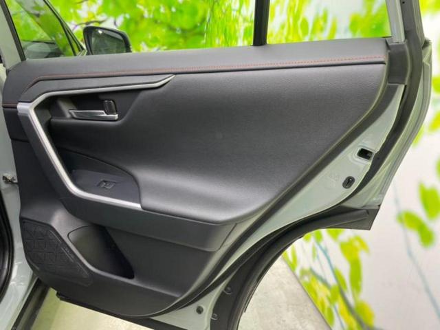 ＲＡＶ４ ４ＷＤハイブリッドアドベンチャー　新品タイヤ／保証書／ディスプレイオーディオ／衝突安全装置／シートヒーター　前席／車線逸脱防止支援システム／シート　合皮／パーキングアシスト　バックガイド／ドライブレコーダー　社外　衝突被害軽減システム（23枚目）