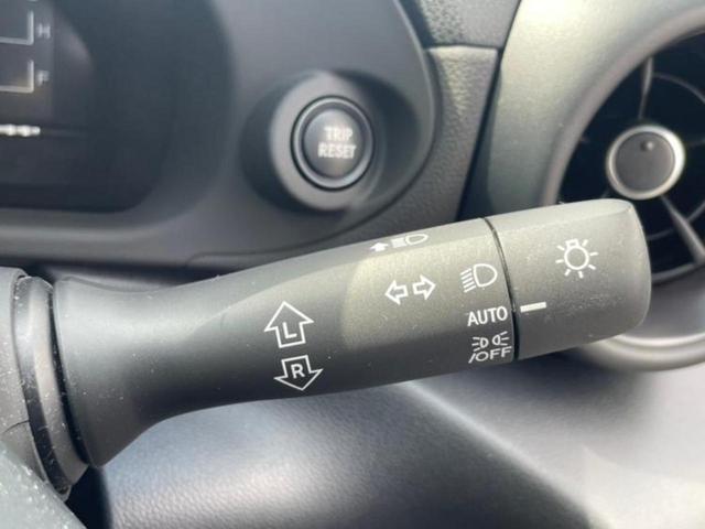 ＢＲＺ Ｓ　保証書／社外　９インチ　ＳＤナビ／シートヒーター　前席／シート　ハーフレザー／ドライブレコーダー　社外／ヘッドランプ　ＬＥＤ／Ｂｌｕｅｔｏｏｔｈ接続／ＥＴＣ／ＥＢＤ付ＡＢＳ／横滑り防止装置　ＤＶＤ再生（21枚目）