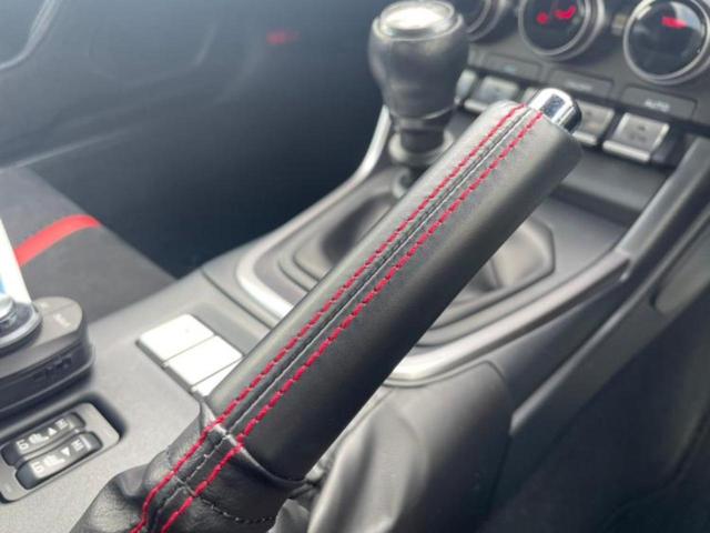 ＢＲＺ Ｓ　保証書／社外　９インチ　ＳＤナビ／シートヒーター　前席／シート　ハーフレザー／ドライブレコーダー　社外／ヘッドランプ　ＬＥＤ／Ｂｌｕｅｔｏｏｔｈ接続／ＥＴＣ／ＥＢＤ付ＡＢＳ／横滑り防止装置　ＤＶＤ再生（28枚目）