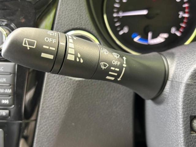 エクストレイル ４ＷＤ２０Ｘｉ　保証書／純正　ＳＤナビ／インテリジェントルームミラー／衝突安全装置／アラウンドビューモニター／車線逸脱防止支援システム／シート　合皮／プロパイロット／パーキングアシスト　バックガイド　全周囲カメラ（17枚目）
