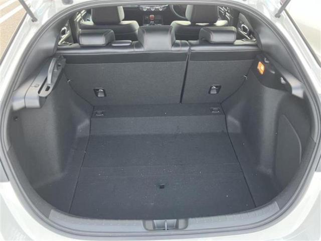 シビック ＥＸ　新品タイヤ／純正　ＨＤＤナビ／ホンダセンシング／シートヒーター　前席／車線逸脱防止支援システム／シート　ハーフレザー／ヘッドランプ　ＬＥＤ／Ｂｌｕｅｔｏｏｔｈ接続／ＥＴＣ２．０／バックモニター（7枚目）