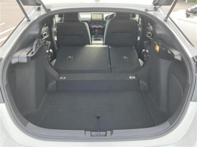シビック ＥＸ　新品タイヤ／純正　ＨＤＤナビ／ホンダセンシング／シートヒーター　前席／車線逸脱防止支援システム／シート　ハーフレザー／ヘッドランプ　ＬＥＤ／Ｂｌｕｅｔｏｏｔｈ接続／ＥＴＣ２．０／バックモニター（8枚目）