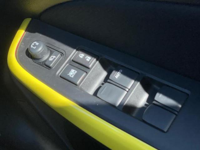 スイフトスポーツ スポーツ　新品タイヤ／保証書／純正　９インチ　ＳＤナビ／衝突安全装置／シートヒーター　運転席／全方位モニター用カメラ／ヘッドランプ　ＬＥＤ／Ｂｌｕｅｔｏｏｔｈ接続／ＥＴＣ／ＥＢＤ付ＡＢＳ／横滑り防止装置　禁煙車（30枚目）