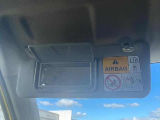 スイフトスポーツ スポーツ　新品タイヤ／保証書／純正　９インチ　ＳＤナビ／衝突安全装置／シートヒーター　運転席／全方位モニター用カメラ／ヘッドランプ　ＬＥＤ／Ｂｌｕｅｔｏｏｔｈ接続／ＥＴＣ／ＥＢＤ付ＡＢＳ／横滑り防止装置　禁煙車（34枚目）