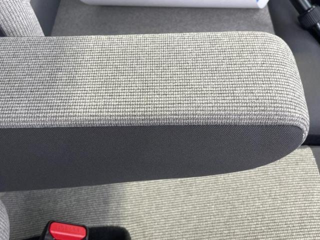 Ｎ－ＢＯＸ ヒョウジュン　保証書／純正　８インチ　ナビ／ホンダセンシング／電動スライドドア／シートヒーター　前席／車線逸脱防止支援システム／登録済未使用車／ヘッドランプ　ＬＥＤ／Ｂｌｕｅｔｏｏｔｈ接続／横滑り防止装置　禁煙車（30枚目）