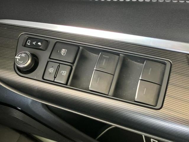 ハリアーハイブリッド Ｚレザーパッケージ　新品タイヤ／ＪＢＬ／保証書／ディスプレイオーディオ＋ナビ１２．３インチ／デジタルインナーミラー／衝突安全装置／シートエアコン／パノラミックビューモニター／車線逸脱防止支援システム／シート　合皮　禁煙車（30枚目）