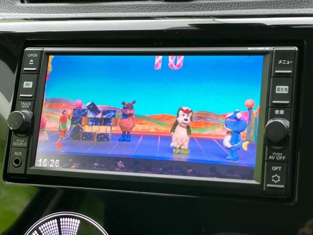 デイズ ハイウェイスターＸ　新品タイヤ／純正　ＳＤナビ／アラウンドビューモニター／パーキングアシスト　バックガイド／ヘッドランプ　ＨＩＤ／ＥＴＣ／ＥＢＤ付ＡＢＳ／アイドリングストップ／フルセグＴＶ　全周囲カメラ　ワンオーナー（13枚目）