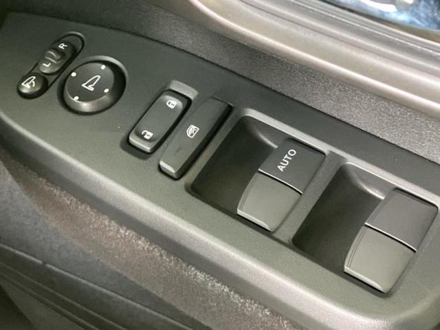 N-BOXカスタム ターボ 保証書/純正 8インチ ナビ/ホンダセンシング/両側電動スライドドア/シートヒーター 前席/車線逸脱防止支援システム/シート ハーフレザー/届出済未使用車/ヘッドランプ LED 衝突被害軽減システム(29枚目)