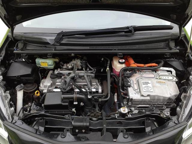 ヴィッツ ハイブリッドＧＲスポーツ　保証書／社外　９インチ　ＳＤナビ／衝突安全装置／シートヒーター／車線逸脱防止支援システム／シート　ハーフレザー／ドライブレコーダー　社外／ヘッドランプ　ＬＥＤ／ＵＳＢジャック　衝突被害軽減システム（58枚目）