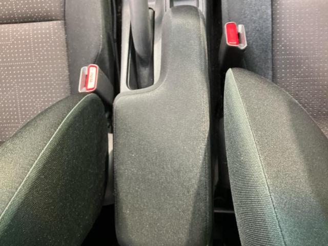 フィットハイブリッド ハイブリッド・Fパッケージ 社外 SDナビ/シティーブレーキアクティブシステム(ホンダ)/ヘッドランプ LED/Bluetooth接続/ETC/EBD付ABS/横滑り防止装置/アイドリングストップ/バックモニター バックカメラ(30枚目)