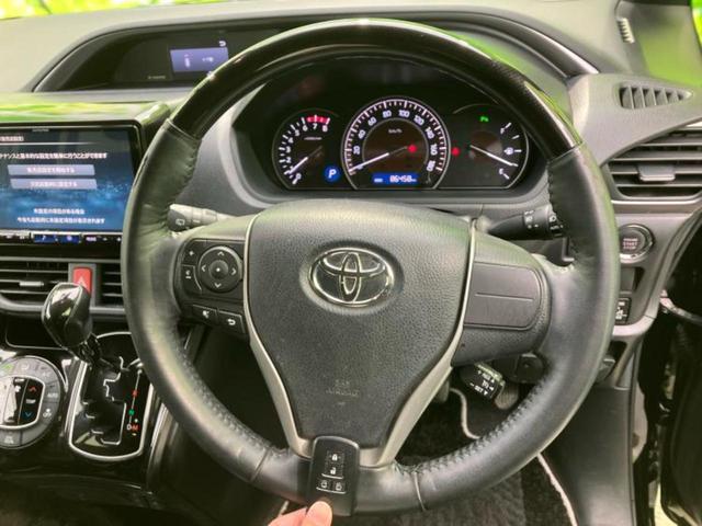 エスクァイア Ｇｉプレミアムパッケージブラックテーラード　新品タイヤ／社外　９インチ　ＳＤナビ／フリップダウンモニター／トヨタセーフティセンス／シートヒーター　前席／車線逸脱防止支援システム／シート　ハーフレザー／ドライブレコーダー　前後　バックカメラ（16枚目）