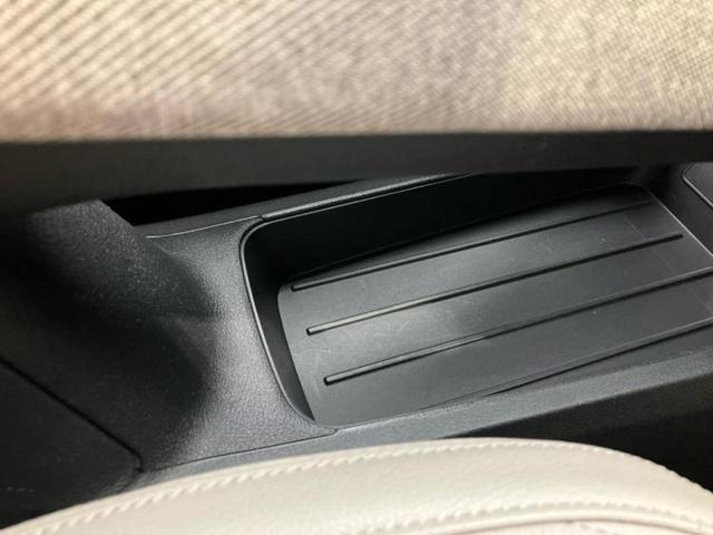 オーラ Ｇレザーエディション　新品タイヤ／保証書／純正　９インチ　メモリーナビ／インテリジェントルームミラー／エマージェンシーブレーキ／シートヒーター　前席／アラウンドビューモニター／車線逸脱防止支援システム／シート　フルレザー（34枚目）