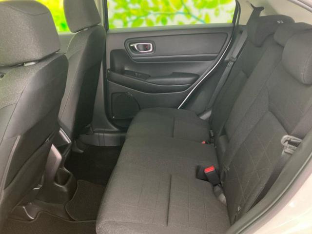 ヴェゼル ｅＨＥＶ　Ｘ　新品タイヤ／保証書／社外　９インチ　メモリーナビ／衝突安全装置／車線逸脱防止支援システム／ドライブレコーダー　前後／ヘッドランプ　ＬＥＤ／ＵＳＢジャック／Ｂｌｕｅｔｏｏｔｈ接続／ＥＴＣ　バックカメラ（8枚目）