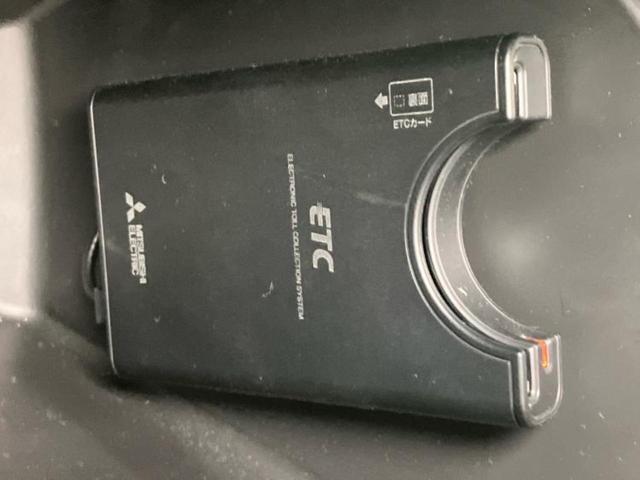 ヴェゼル ｅＨＥＶ　Ｘ　新品タイヤ／保証書／社外　９インチ　メモリーナビ／衝突安全装置／車線逸脱防止支援システム／ドライブレコーダー　前後／ヘッドランプ　ＬＥＤ／ＵＳＢジャック／Ｂｌｕｅｔｏｏｔｈ接続／ＥＴＣ　バックカメラ（25枚目）