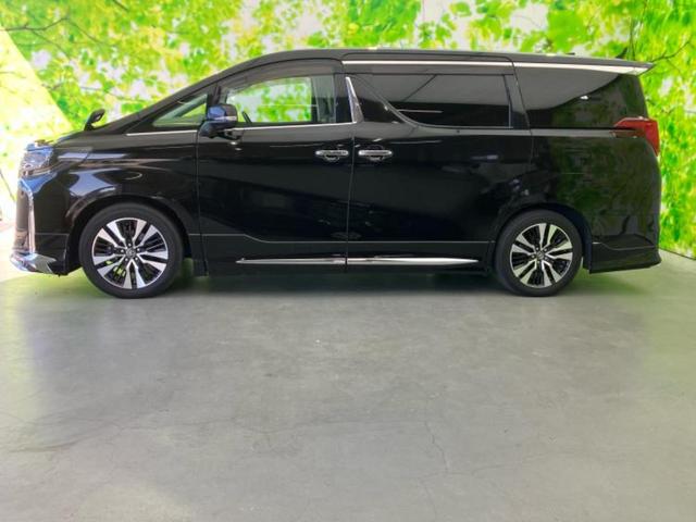 アルファード Ｓ　Ｃパッケージ　新品タイヤ／サンルーフ／純正エアロ／保証書／社外　１１インチ　ＳＤナビ／フリップダウンモニター　社外　１２．８インチ／デジタルインナーミラー／両側電動スライドドア／シート　合皮／電動バックドア　ＥＴＣ（2枚目）