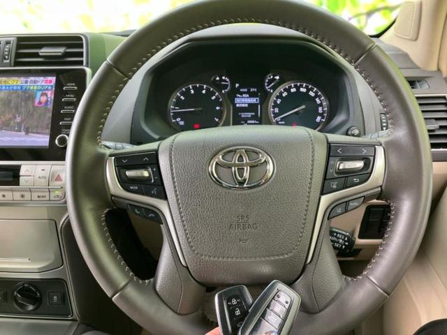 ＷＥＣＡＲＳの展示場では実際に見て、触ってお車をお選びいただけます！知識の豊富な営業スタッフが様々なカーライフをご提案いたします！