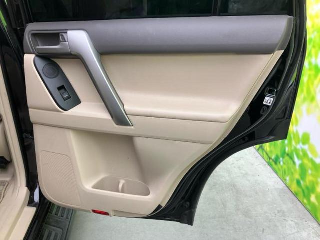 ＷＥＣＡＲＳでは各商談席に大型モニターをご用意しております！見やすい大画面でゆったりと全国の在庫をご覧いただけます！是非ご来店お待ちしております！