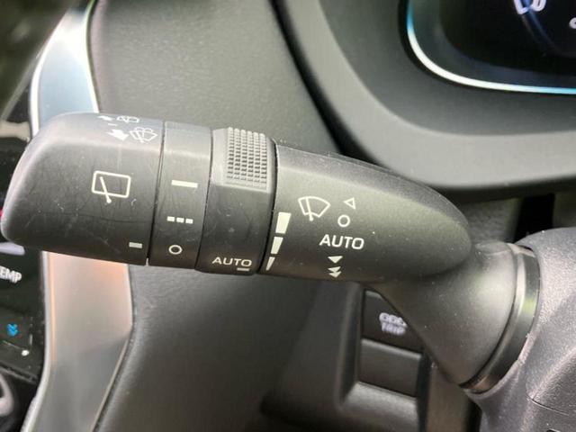 ハリアー G 新品タイヤ/保証書/純正 SDナビ/デジタルインナーミラー/衝突安全装置/車線逸脱防止支援システム/シート ハーフレザー/電動バックドア/ドライブレコーダー 前後/ヘッドランプ LED バックカメラ(17枚目)