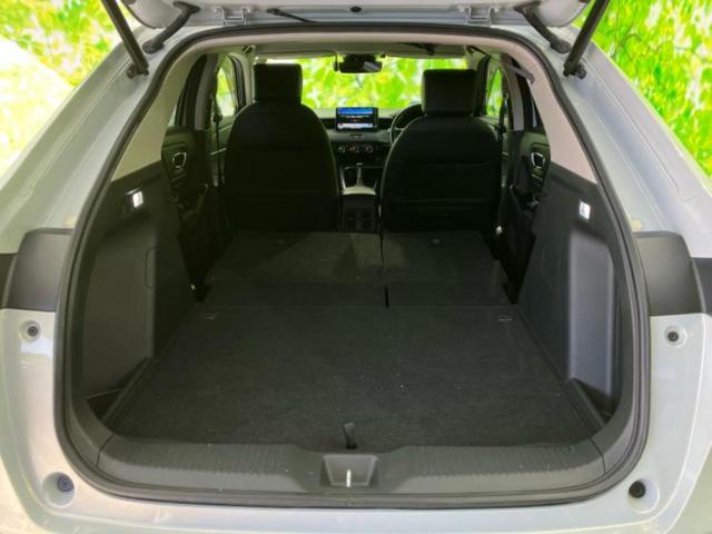 ヴェゼル eHEV Z 純正 9インチ SDナビ/衝突安全装置/シートヒーター/車線逸脱防止支援システム/シート ハーフレザー/電動バックドア/ヘッドランプ LED/Bluetooth接続/ETC/EBD付ABS DVD再生(20枚目)