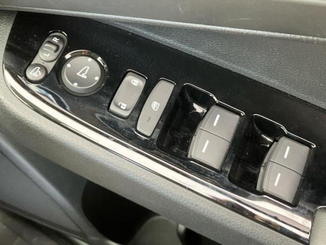 ヴェゼル eHEV Z 純正 9インチ SDナビ/衝突安全装置/シートヒーター/車線逸脱防止支援システム/シート ハーフレザー/電動バックドア/ヘッドランプ LED/Bluetooth接続/ETC/EBD付ABS DVD再生(30枚目)