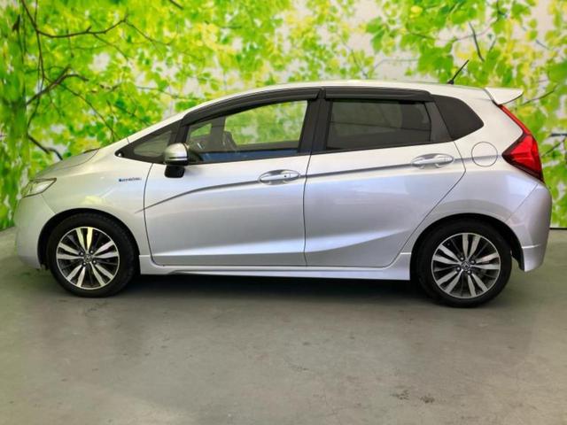 フィットハイブリッド ハイブリッド・Sパッケージ 保証書/純正 SDナビ/パーキングアシスト バックガイド/ドライブレコーダー 前後/ヘッドランプ LED/USBジャック/Bluetooth接続/HDMI接続/ETC/EBD付ABS バックカメラ(2枚目)