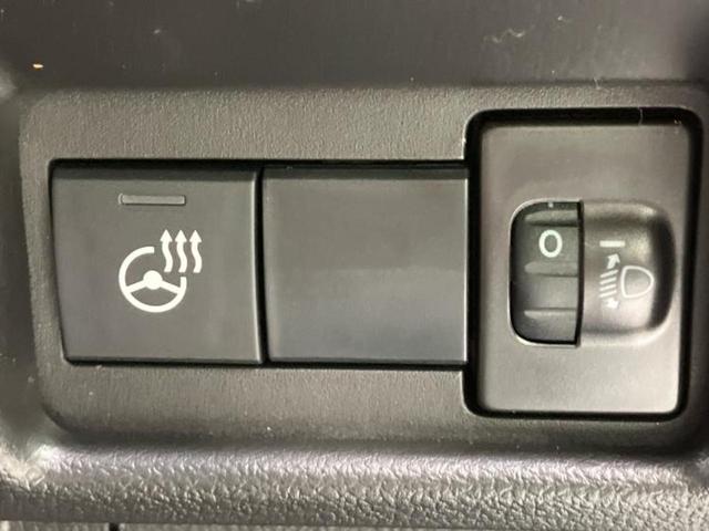 スペーシアカスタム ハイブリッドＸＳ　保証書／両側電動スライドドア／シートヒーター／車線逸脱防止支援システム／ヘッドランプ　ＬＥＤ／ＥＢＤ付ＡＢＳ／横滑り防止装置／アイドリングストップ／クルーズコントロール／エアバッグ　運転席（17枚目）