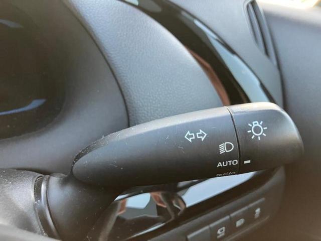 アクア X 新品タイヤ/保証書/ディスプレイオーディオ+ナビ/トヨタセーフティセンス/シートヒーター 前席/パノラミックビューモニター/車線逸脱防止支援システム/ドライブレコーダー 前後 衝突被害軽減システム(17枚目)