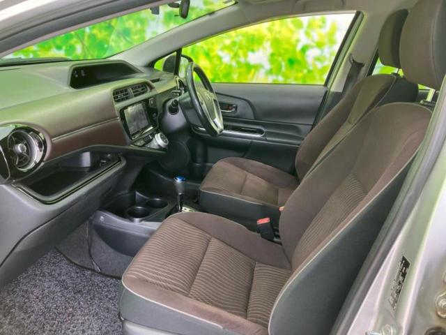 アクア Ｇ　保証書／社外　ＳＤナビ／シートヒーター　運転席／ドライブレコーダー　社外／Ｂｌｕｅｔｏｏｔｈ接続／ＥＴＣ／ＥＢＤ付ＡＢＳ／横滑り防止装置／アイドリングストップ／フルセグＴＶ／ＤＶＤ　ＤＶＤ再生（7枚目）