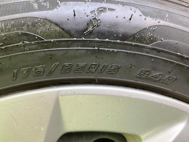 アクア Ｇ　保証書／社外　ＳＤナビ／シートヒーター　運転席／ドライブレコーダー　社外／Ｂｌｕｅｔｏｏｔｈ接続／ＥＴＣ／ＥＢＤ付ＡＢＳ／横滑り防止装置／アイドリングストップ／フルセグＴＶ／ＤＶＤ　ＤＶＤ再生（51枚目）