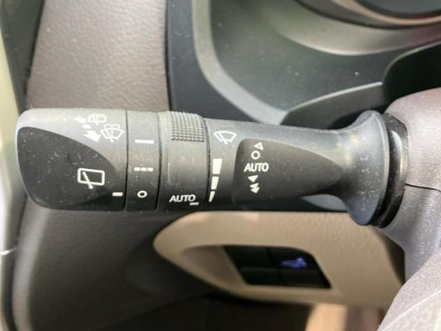 ランドクルーザープラド 4WD TX Lパッケージ 新品タイヤ/サンルーフ/保証書/純正 9インチ SDナビ/シートヒーター/シート フルレザー/ヘッドランプ LED/ETC/EBD付ABS/横滑り防止装置/フルセグTV/エアバッグ 運転席 革シート(17枚目)