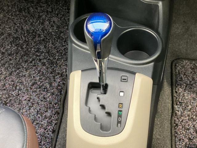 アクア G 純正 SDナビ/ヘッドランプ LED/Bluetooth接続/ETC/EBD付ABS/横滑り防止装置/アイドリングストップ/フルセグTV/エアバッグ 運転席/エアバッグ 助手席 LEDヘッドランプ(17枚目)