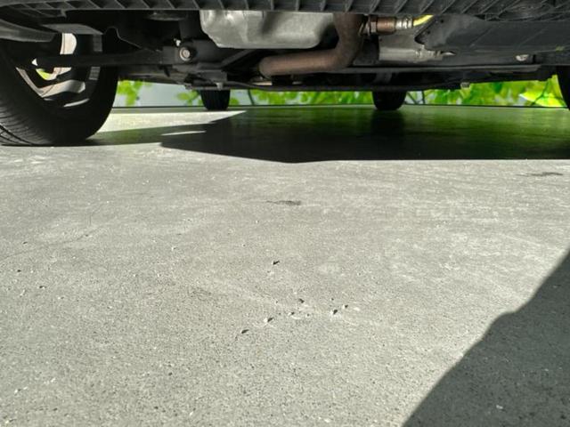 コペン エクスプレイ　純正　ＳＤナビ／シートヒーター／ドライブレコーダー　純正／ヘッドランプ　ＬＥＤ／Ｂｌｕｅｔｏｏｔｈ接続／ＥＴＣ／ＥＢＤ付ＡＢＳ／横滑り防止装置／バックモニター／フルセグＴＶ／ＤＶＤ　バックカメラ（32枚目）