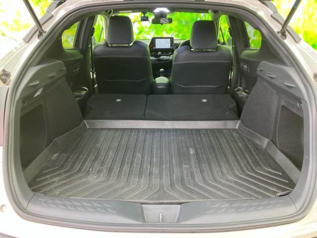 Ｃ－ＨＲ Ｓ－Ｔ　ＧＲスポーツ　新品タイヤ／ディスプレイオーディオ／トヨタセーフティセンス／パノラミックビューモニター／車線逸脱防止支援システム／ヘッドランプ　ＬＥＤ／Ｂｌｕｅｔｏｏｔｈ接続／ＥＴＣ／横滑り防止装置／ターボ（20枚目）