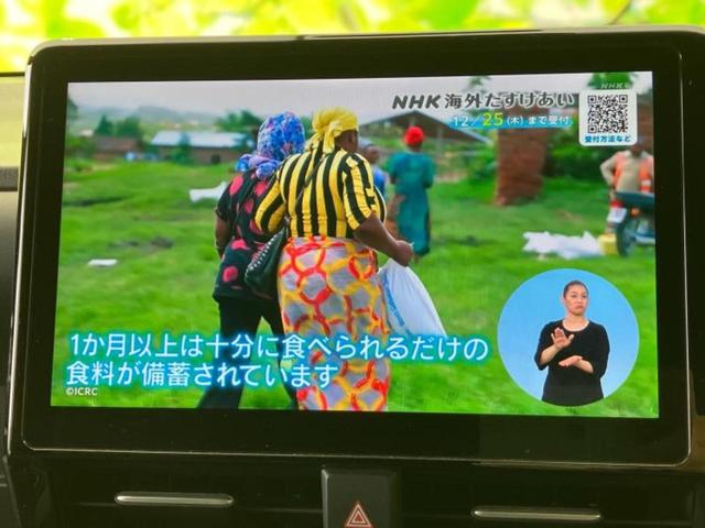 ヴォクシー ハイブリッドＳ－Ｚ　モデリスタエアロ／ディスプレイオーディオ＋ナビ１０インチ／デジタルインナーミラー／トヨタセーフティセンス／両側電動スライドドア／シートヒーター　前席／車線逸脱防止支援システム　衝突被害軽減システム（12枚目）