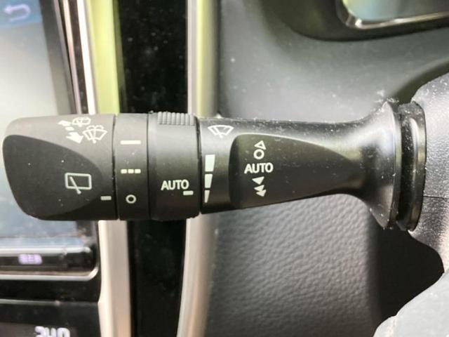ハリアー プレミアム 新品タイヤ/純正 9インチ SDナビ/トヨタセーフティセンス/車線逸脱防止支援システム/シート ハーフレザー/電動バックドア/ドライブレコーダー 純正/ヘッドランプ LED/Bluetooth接続(17枚目)