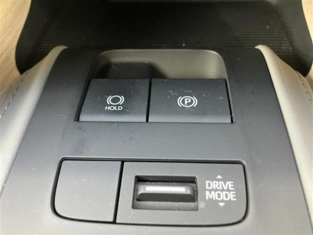 ハリアー Ｚ　新品タイヤ／純正エアロ／ＪＢＬ／保証書／純正　ＳＤナビ／デジタルインナーミラー／衝突安全装置／車線逸脱防止支援システム／シート　ハーフレザー／電動バックドア／ヘッドランプ　ＬＥＤ　衝突被害軽減システム（16枚目）