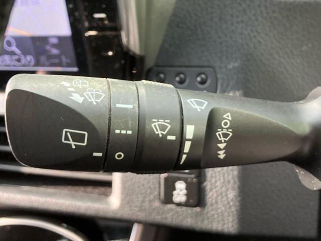 ヴォクシー ＺＳキラメキ　新品タイヤ／社外エアロ／保証書／社外　１１インチ　ＳＤナビ／フリップダウンモニター　社外　１２．８インチ／両側電動スライドドア／ヘッドランプ　ＬＥＤ／Ｂｌｕｅｔｏｏｔｈ接続／ＥＴＣ　バックカメラ（18枚目）