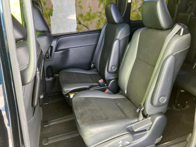 ノア Ｓｉダブルバイビー２　社外　１１インチ　メモリーナビ／フリップダウンモニター　社外　１２．８インチ／トヨタセーフティセンス／両側電動スライドドア／車線逸脱防止支援システム／ヘッドランプ　ＬＥＤ　衝突被害軽減システム　ＥＴＣ（8枚目）